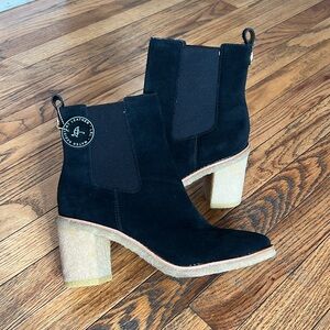 Ralph Lauren Women Marianna Pull-On Chelsea Booties size 8